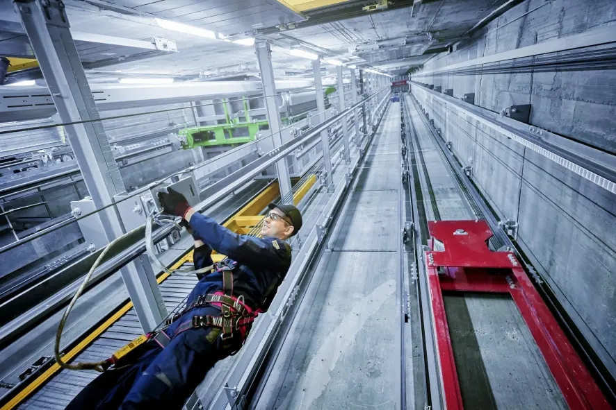 Sarnıç Asansör Bakımı